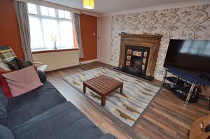 Lounge- click for photo gallery